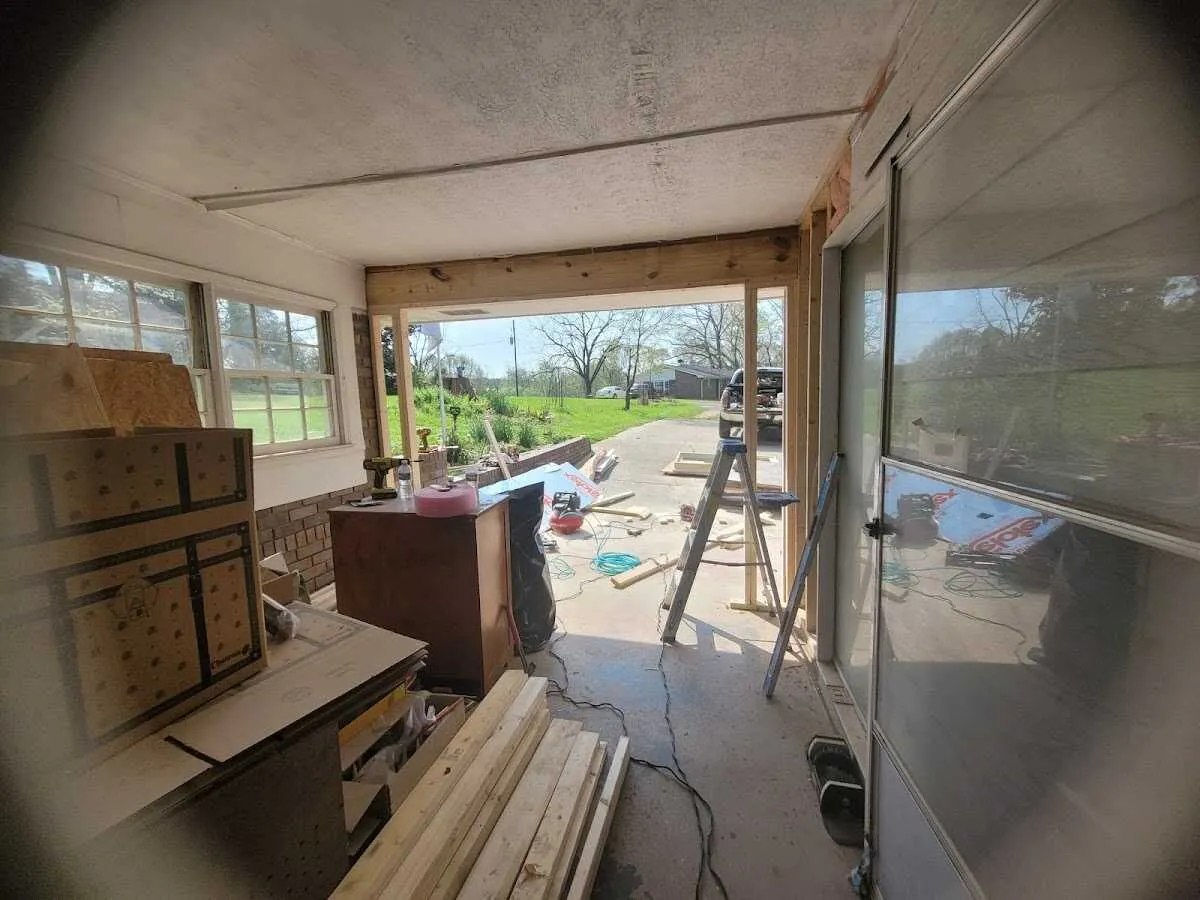 Air movers and dehumidifier for Drying & Dehumidification in Tanque Verde